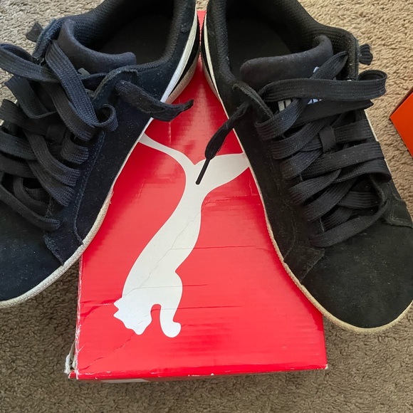 PUMAS - Picture 3 of 4